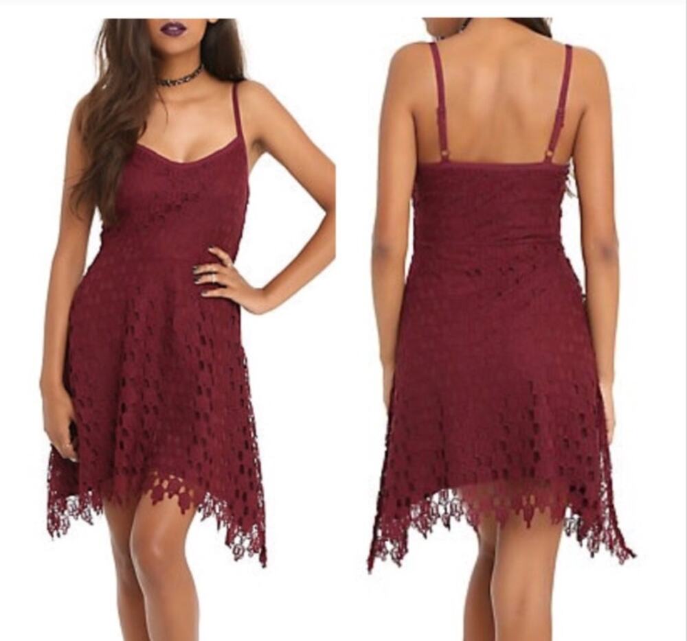 Hot Topic Lace Dress Womens Large Red Purple Lined Skull Overlay Goth Rocker